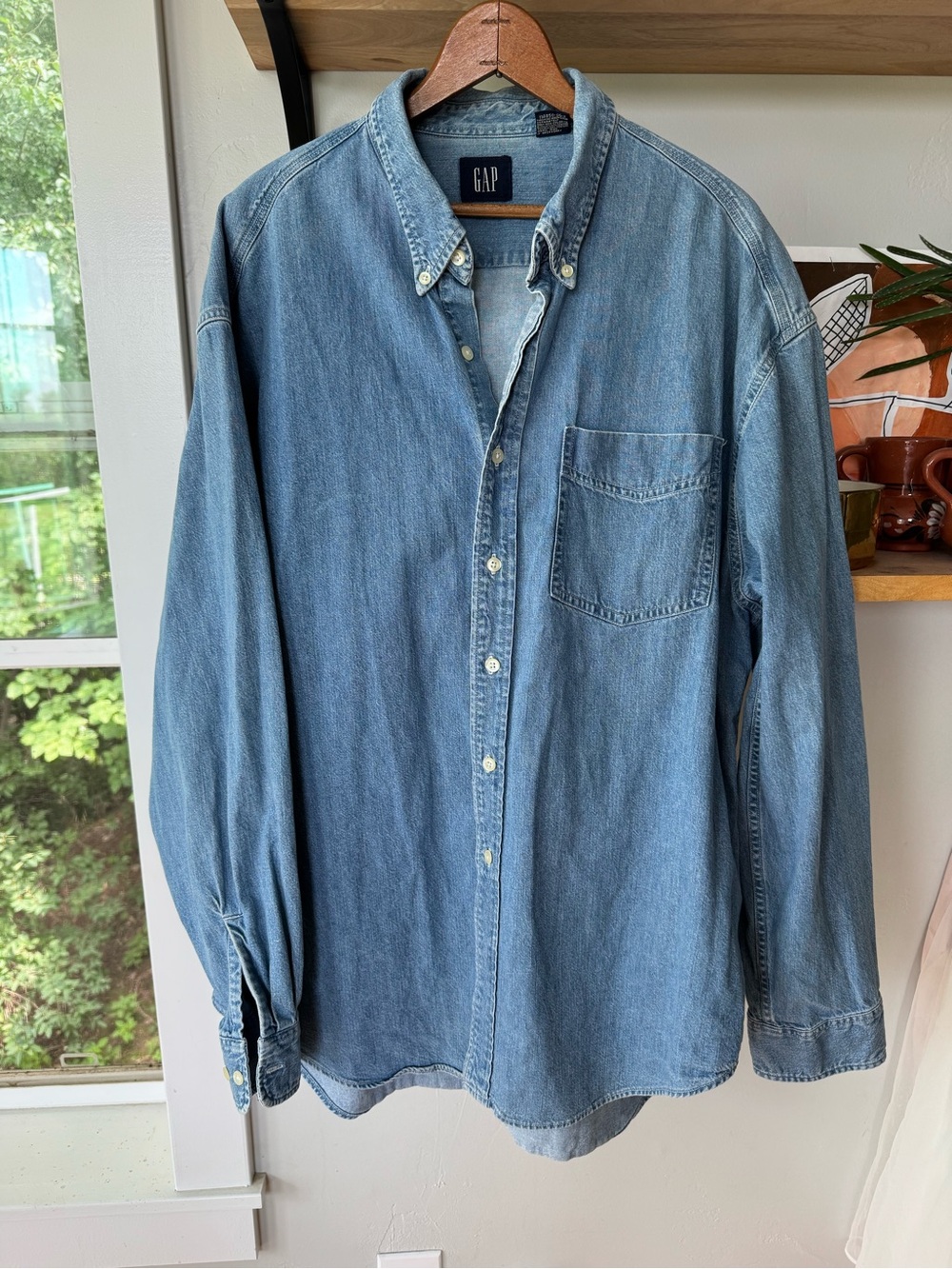 GAP Medium Blue Cotton Denim Button-Down Jean Shirt Size Medium